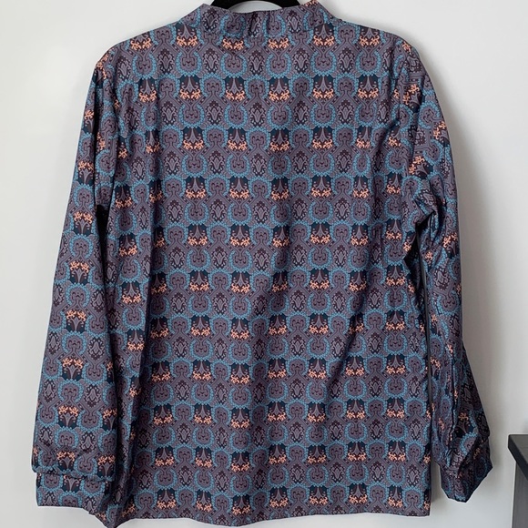 SIZE XL LA MODE BUTTON FRONT ABSTRACT V-NECK BLOUSE TOP GRAY & TEAL - Picture 6 of 11